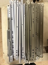 Staffe Slitte Cassettti Mensole Ferramenta