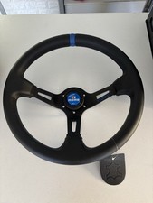 Volante MOMO universale Con Clacson In Pelle Con Mirino Blu Japan Style