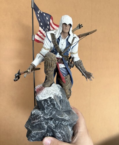 Statua assassins creed iii - assassins,