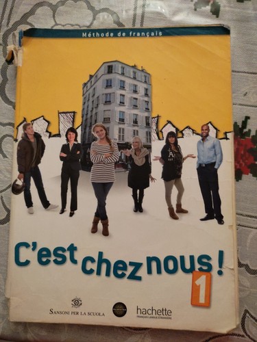 Est chez nous - chez,