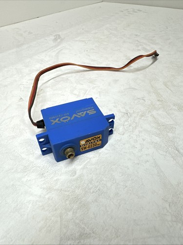 Savox 0230 servo - savox, mg