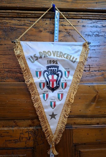Gagliardetto pro vercelli - pro,