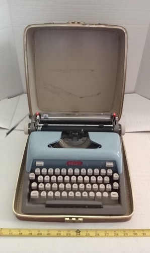 Macchina scrivere manuale - da,