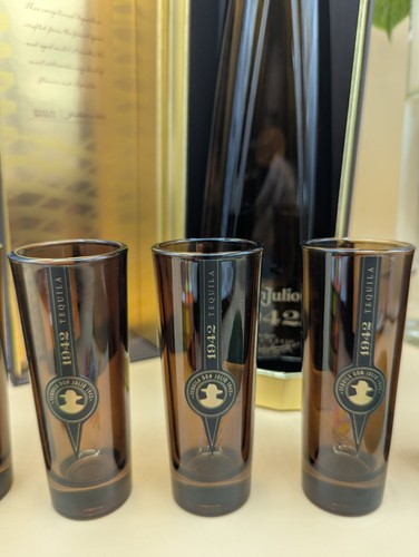 Don julio 1942 - tequila, bottle
