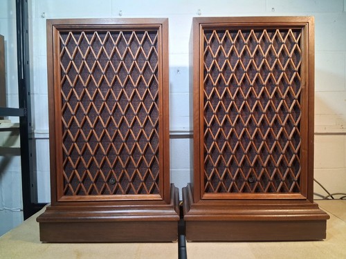Vintage pair 1971 pioneer - 1971,