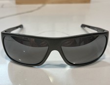 Occhiali da sole polarizzati