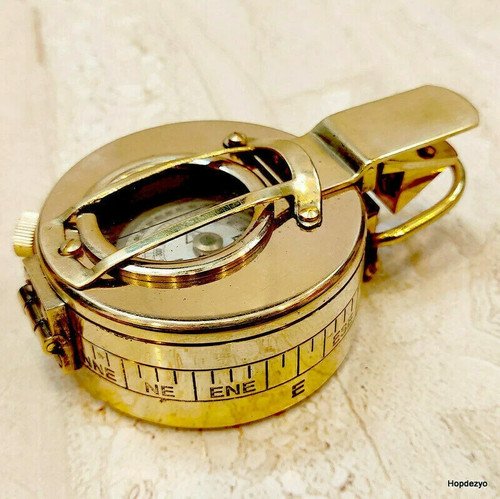Bussola nautica militare