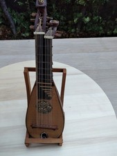 Liuto Mod N11 – Strumento