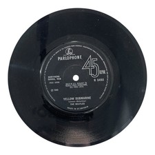 The Beatles Yellow Submarine Eleanor Rigby 1966 Parlophone 45 RPM Vinyl Single