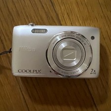 Nikon Coolpix S3500 Silver