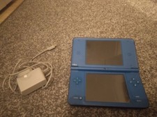 Nintendo DS XL con cavo di