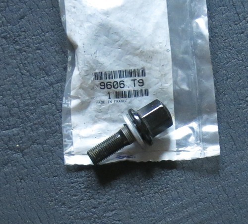 Peugeot 106 xsi vis roue - vis,