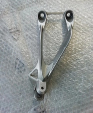 SUPPORTO PEDANA PASSEGGERO DX KAWASAKI NINJA ZX6R 636 2005 ULTIMO PEZZO