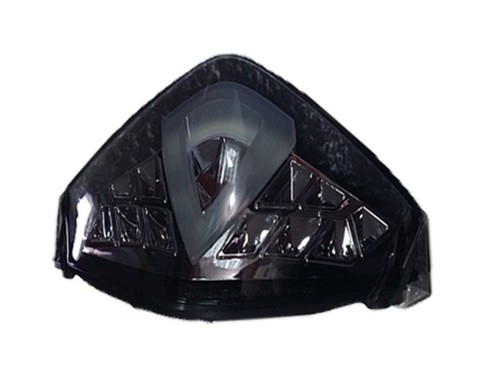 Luce posteriore con - con,