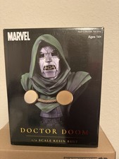 Statua Marvel Doctor Doom 1:2