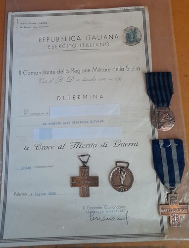 Attestato croce merito - croce,