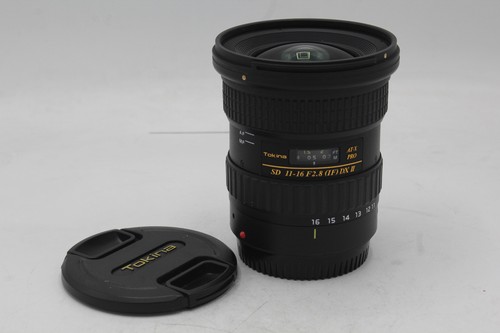 Tokina 8 at x - f/2.8, pro