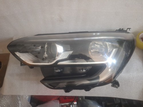 Renault megane faro - renault,