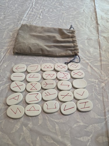 Piastrelle ceramica rune - piastrelle,