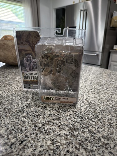 Mcfarlane action figure - action,