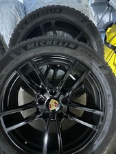Cerchi Porsche originali 20” neri + gomme Michelin pari al nuovo
