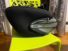 Givi EA101B Coppia di Borse Laterali Espandibili 30L e borsa serbatoio calamita.