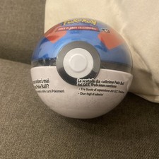 Pokémon Tin Poke Ball Ottobre