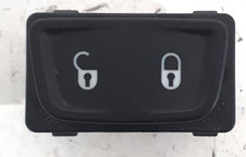 RICAMBI USATI, PULSANTE