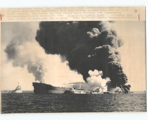 Barca fuoco azione su - da,