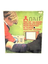 Proiettore Naif a manovella