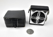 Ross Seven Transistor Radio Model RE-714 w/ Black Case tested & working