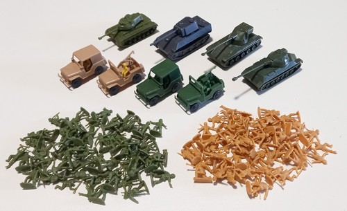 Soldatini mezzi militari - e,