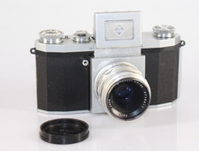 Praktica SLR con obiettivo