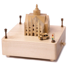 WOODERFUL LIFE CARILLON MILANO