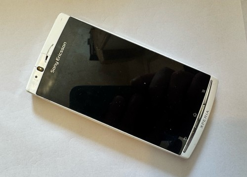 Sony ericsson xperia arc - ericsson,