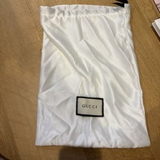 Gucci sacchetto antipolvere