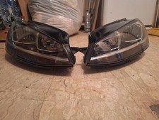 Fanali anteriori golf 7.5  sx nuovo mai usato e fanale dx rigenerato