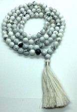 Collana Mala In Howlite Bianca
