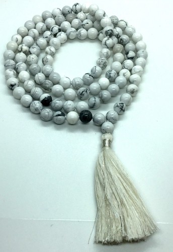 Collana mala howlite - in, bianca