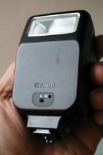 Flash Canon Speedlite 200M