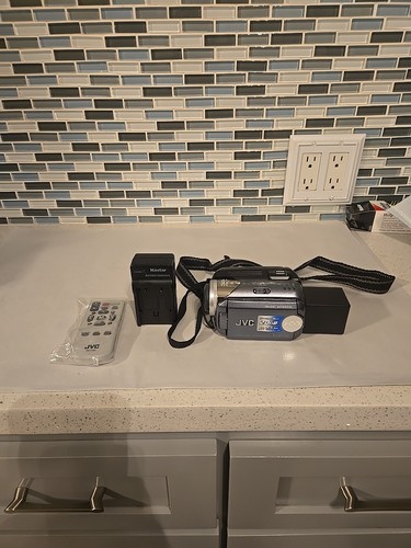 Jvc everio mg27u - jvc, 20gb
