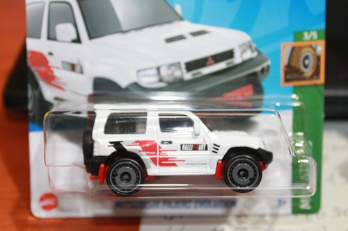 Mitsubishi pajero evolution - mitsubishi,