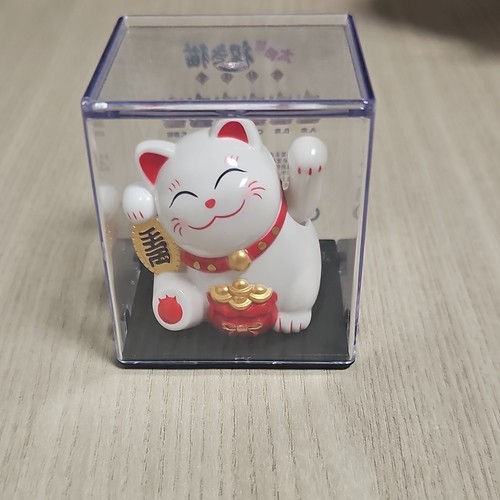 Statuetta maneki neko - statuetta, gatto