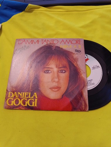 Daniela goggi dammi - daniela,