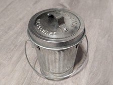 Pattumiera in miniatura