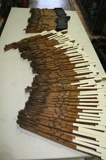 10 tasti bianchi/7 tasti neri