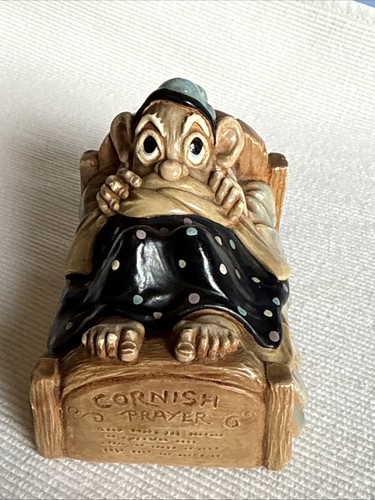 Rare pendelfin cornish - rare,