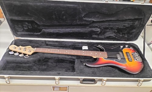 2 usa electric - g&l, bass