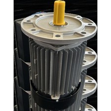 Motore Trifase 30 HP 8 Poli B5
