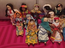 Collezione di 25 pz. Bambole